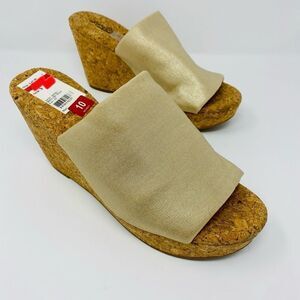 Lucky Brand - NWT! Shimmery Gold Cork Wedg…